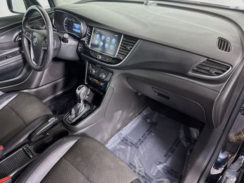 Used 2019 Buick Encore Preferred image 30