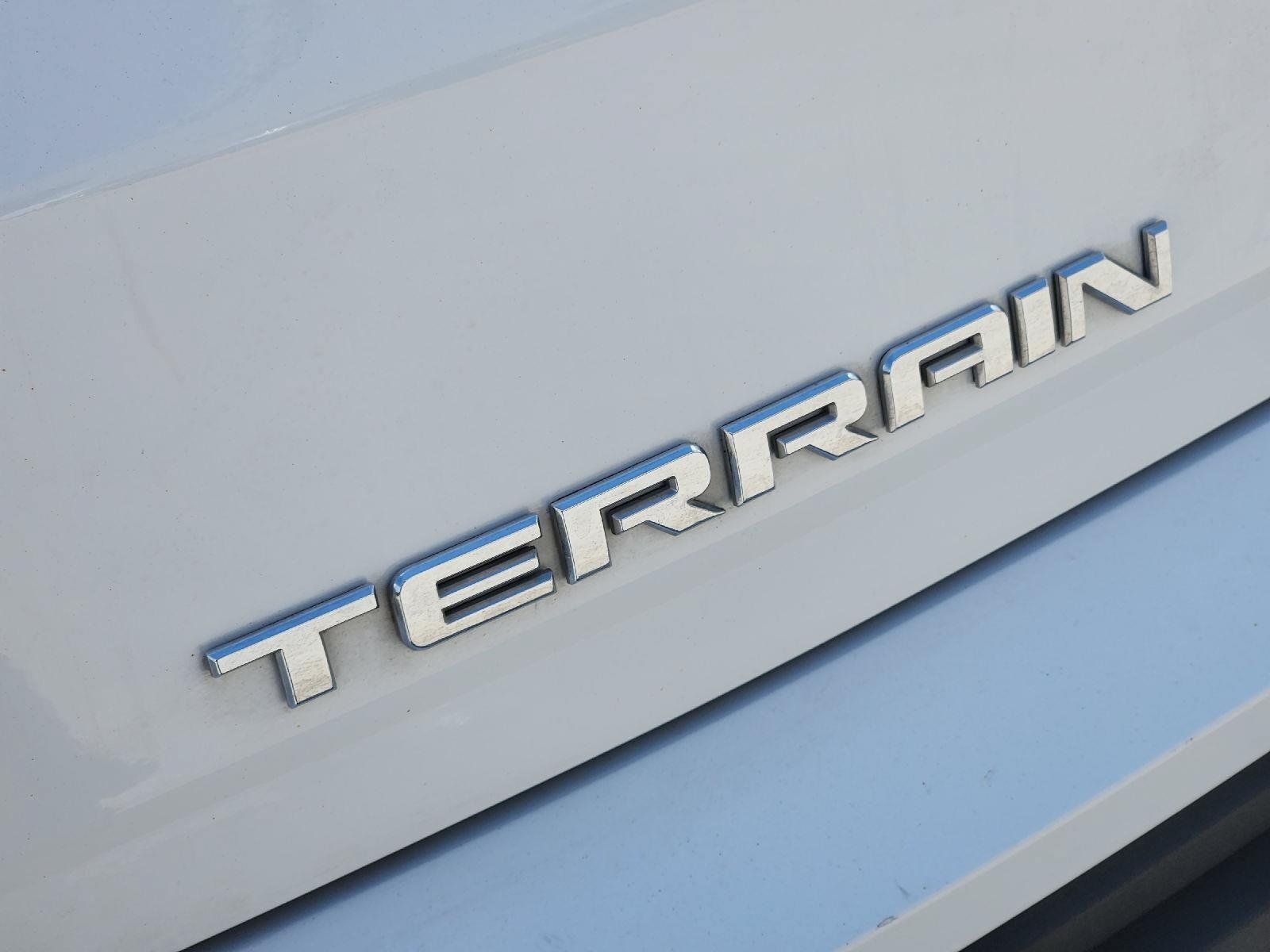 Used 2020 GMC Terrain SLE w/ Driver Convenience Package FWD image 12