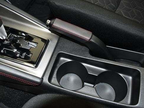 Used 2024 Mitsubishi Outlander Sport LE image 32