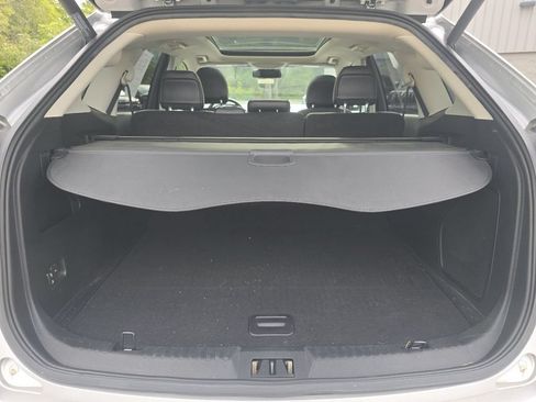 Used 2019 Ford Edge Titanium w/ Equipment Group 301A FWD image 19