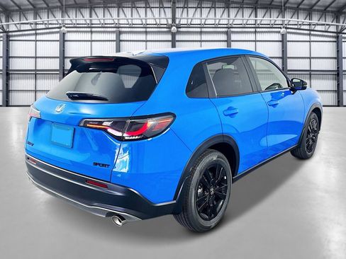 New 2027 Honda HR-V Sport image 4