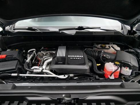 Used 2023 Chevrolet Silverado 1500 RST w/ Z71 Off-Road Package image 16