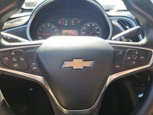 Used 2024 Chevrolet Malibu LT FWD image 12