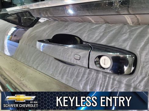 Used 2016 Jeep Grand Cherokee Laredo image 24