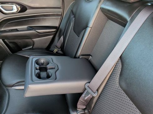 New 2026 Jeep Compass Latitude AWD/4WD image 38