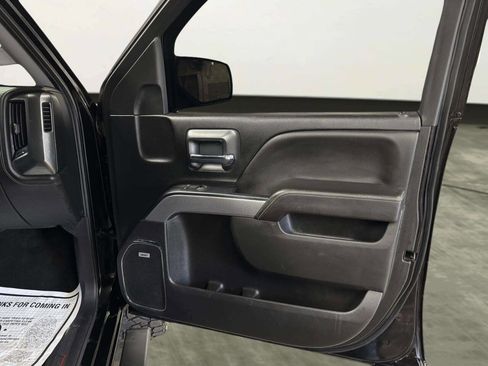 Used 2018 Chevrolet Silverado 1500 LTZ Z71 w/ LTZ Plus Package AWD/4WD image 18
