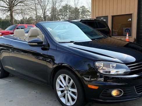 Used 2012 Volkswagen Eos Komfort image 9