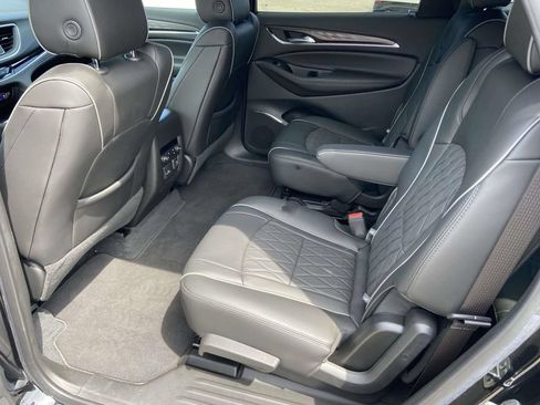 Used 2023 Buick Enclave Avenir w/ Avenir Technology Package FWD image 15