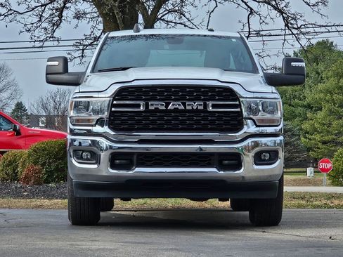 Used 2023 RAM 2500 Big Horn w/ Level 1 Equipment Group AWD/4WD image 2