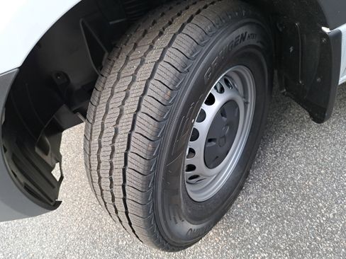 New 2026 Mercedes-Benz Sprinter 144 Cargo image 32