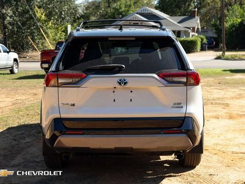 Used 2021 Toyota RAV4 XSE image 7