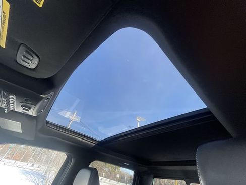 Used 2022 Ford F350 Lariat w/ Lariat Ultimate Package image 37