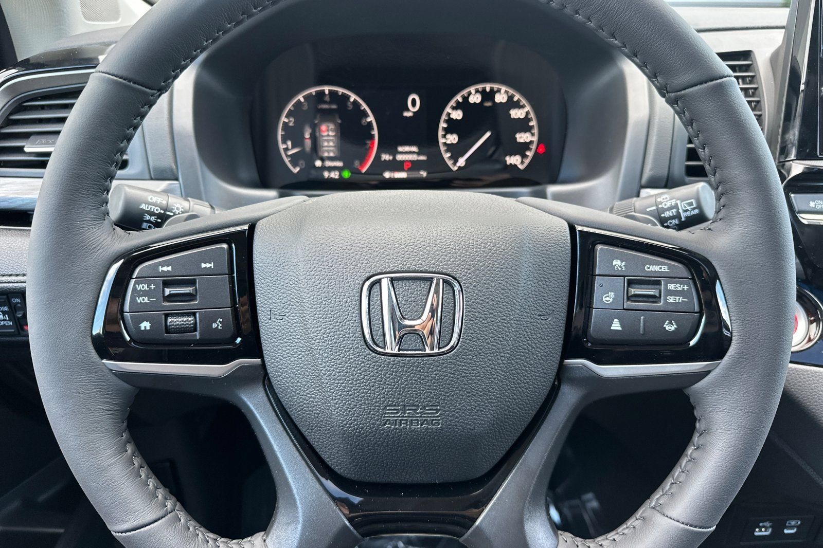 New 2026 Honda Odyssey Elite image 28