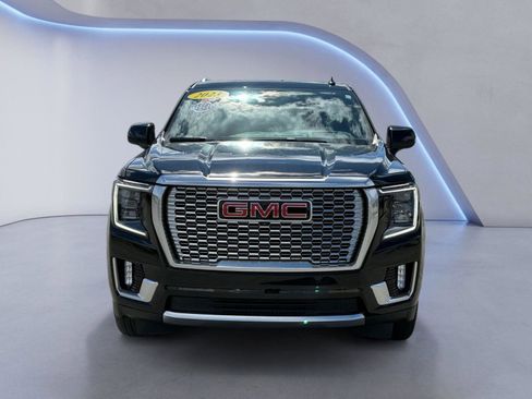 Used 2023 GMC Yukon Denali image 13