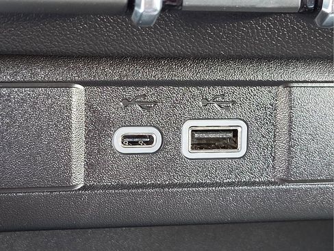 New 2026 Chevrolet Colorado Trail Boss AWD/4WD image 17
