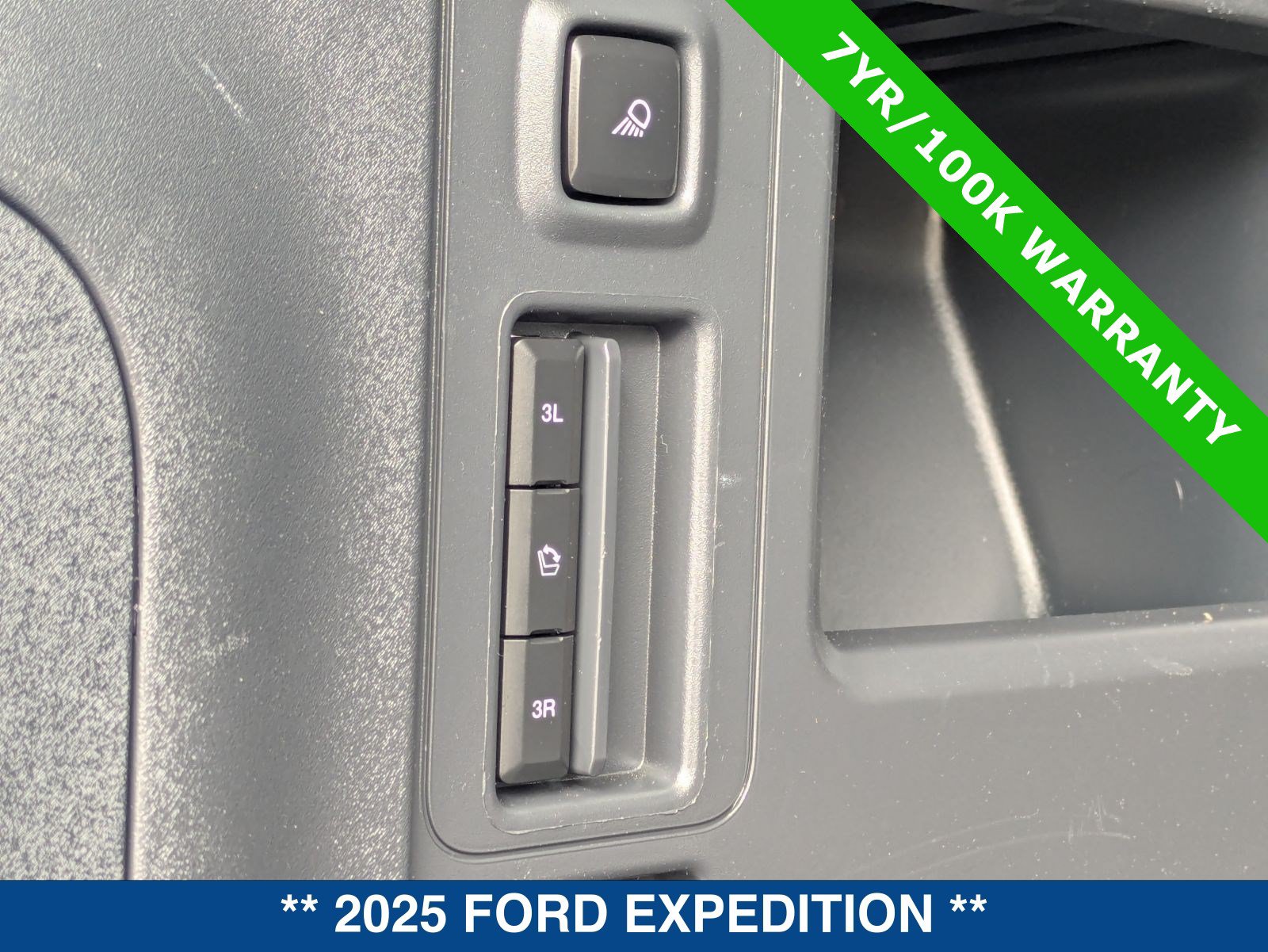 Certified 2025 Ford Expedition Active RWD image 15