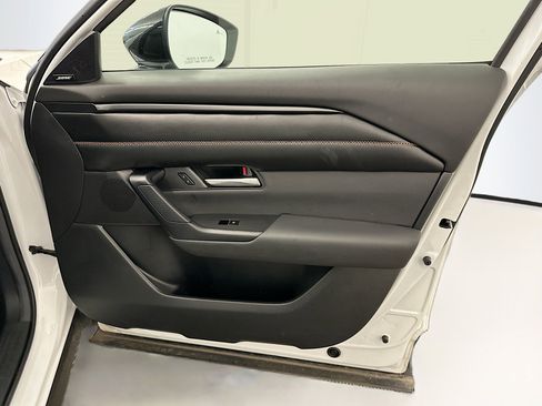 Used 2025 MAZDA CX-50 AWD 2.5 S w/ Premium Plus Pkg image 35