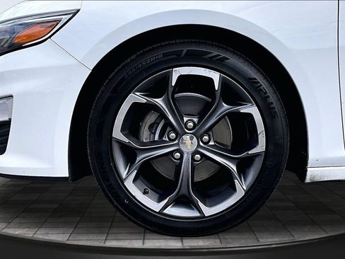 Used 2023 Chevrolet Malibu LT FWD image 9