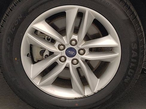 Used 2015 Ford Edge SEL w/ Equipment Group 201A AWD/4WD image 31