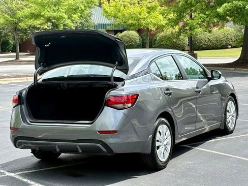 Used 2025 Nissan Sentra S w/ Lighting Package FWD image 18
