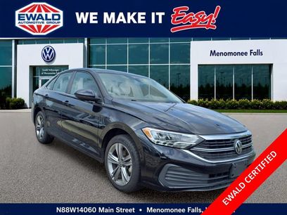 Used 2024 Volkswagen Jetta SE