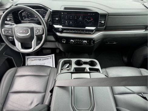 Used 2024 GMC Sierra 1500 SLT AWD/4WD image 12