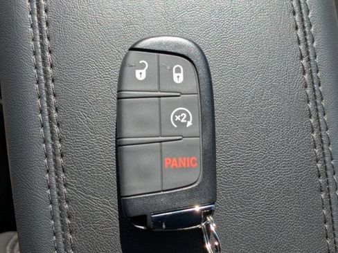 New 2026 Jeep Compass Latitude AWD/4WD image 29