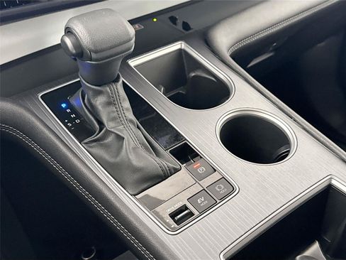 Certified 2026 Toyota Sienna LE FWD image 25