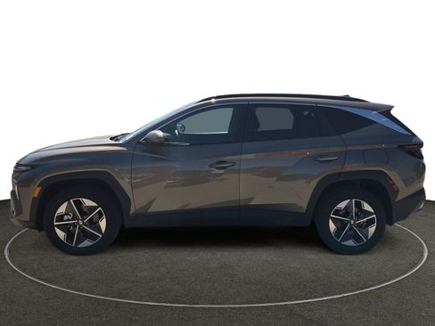 Used 2025 Hyundai Tucson SEL AWD/4WD image 2