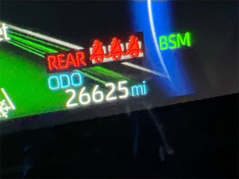 Used 2025 Toyota RAV4 XLE image 5