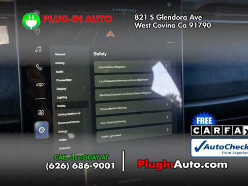 Used 2023 Fisker Ocean Extreme image 31