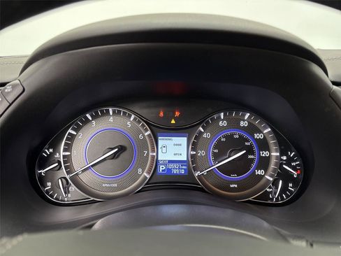Used 2018 INFINITI QX80 4WD w/ Deluxe Technology Package image 28