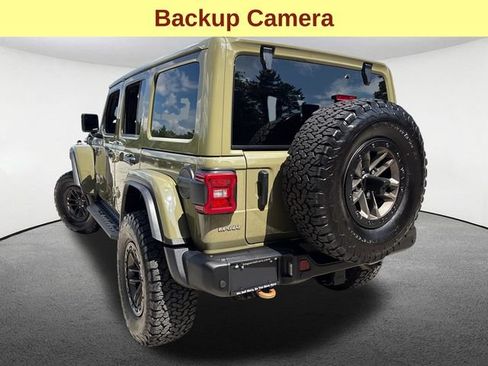 Used 2025 Jeep Wrangler Unlimited Rubicon 392 AWD/4WD image 10