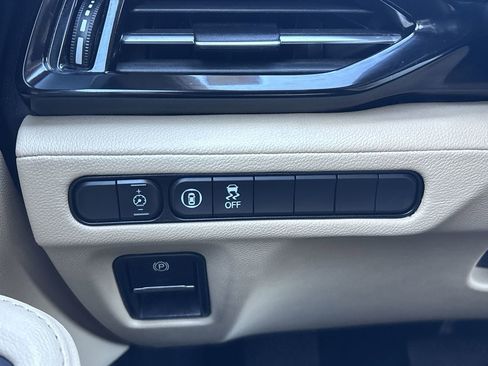 Used 2022 Acura MDX FWD image 28