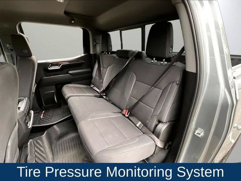 Used 2025 Chevrolet Silverado 1500 LT Trail Boss w/ Convenience Package II AWD/4WD image 25