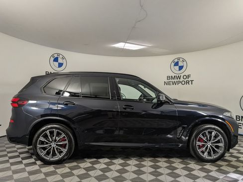 New 2026 BMW X5 xDrive40i w/ M Sport Package AWD/4WD image 5