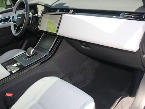 New 2026 Land Rover Range Rover Velar S image 24