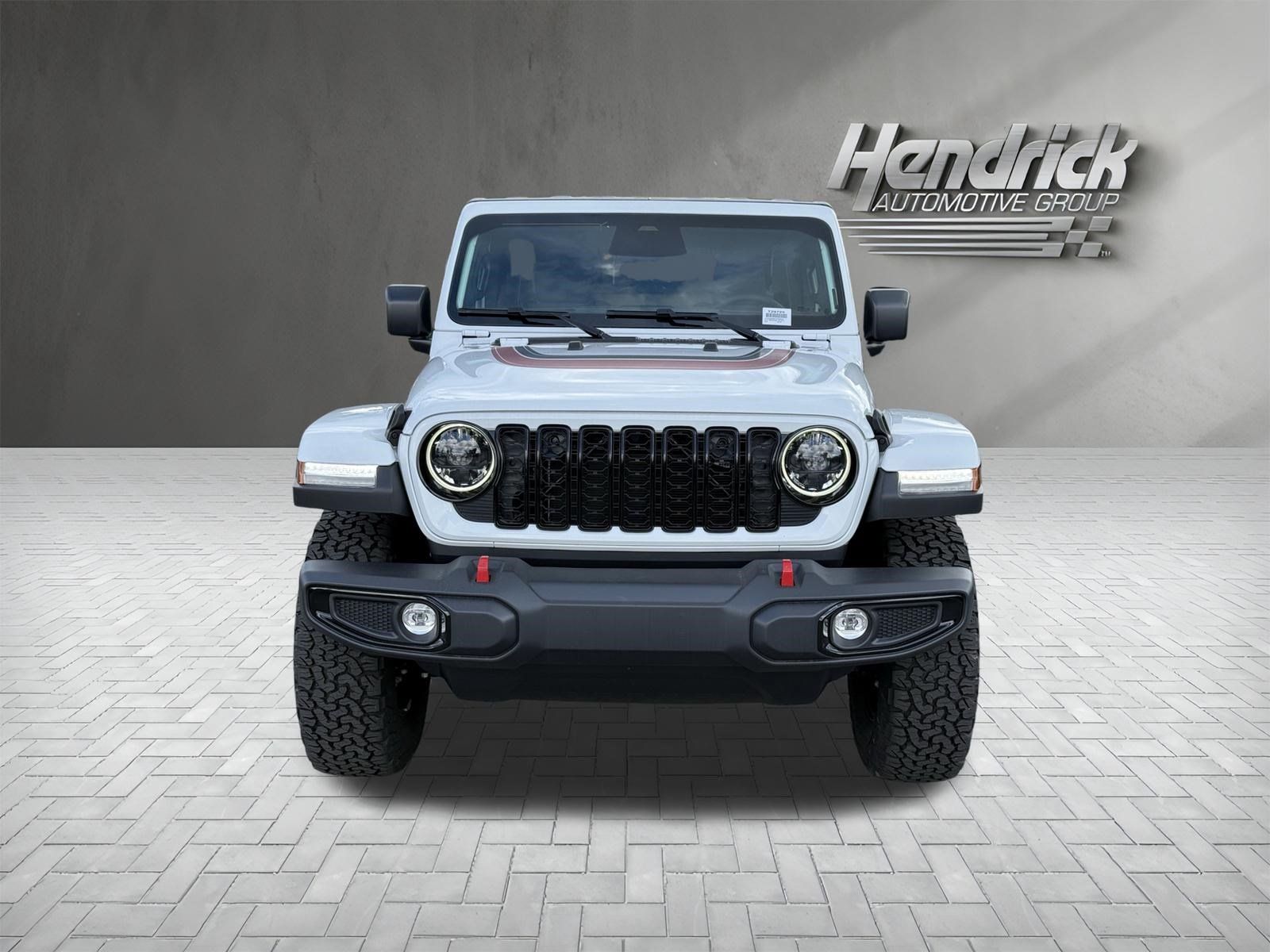 Used 2026 Jeep Wrangler Unlimited Sport w/ Dual Top Group AWD/4WD image 3