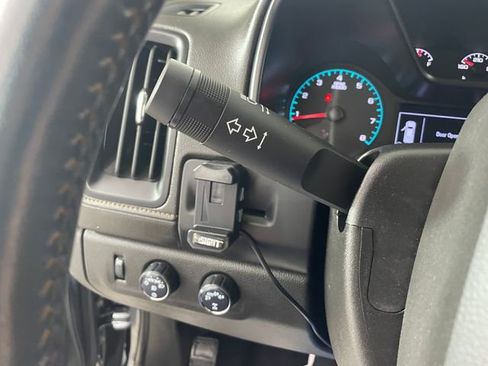 Used 2022 GMC Canyon AT4 AWD/4WD image 13