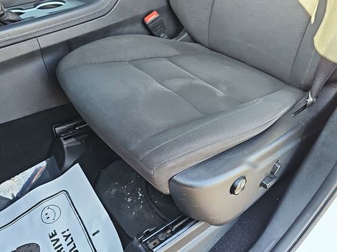 Used 2023 Dodge Durango SXT RWD image 32