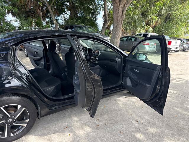 Used 2025 Nissan Sentra SV FWD image 16