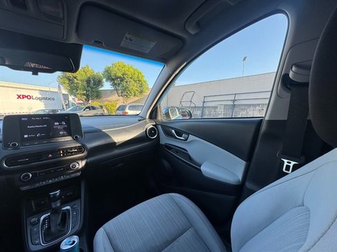 Used 2022 Hyundai Kona SEL w/ Convenience Package FWD image 28