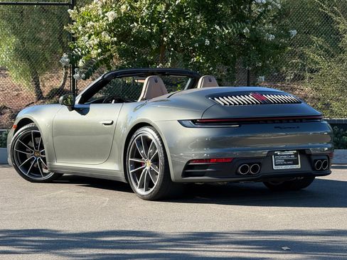 Certified 2021 Porsche 911 Carrera S RWD image 3