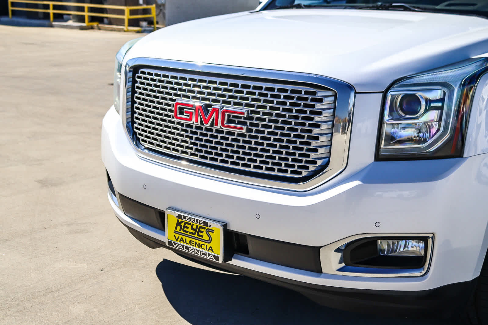 Used 2016 GMC Yukon Denali w/ Open Road Package RWD image 8