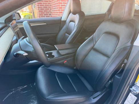 Used 2021 Tesla Model 3 Long Range AWD/4WD image 16