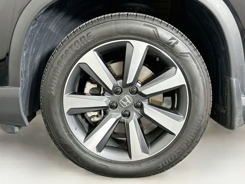 Used 2023 Honda Pilot Elite image 11