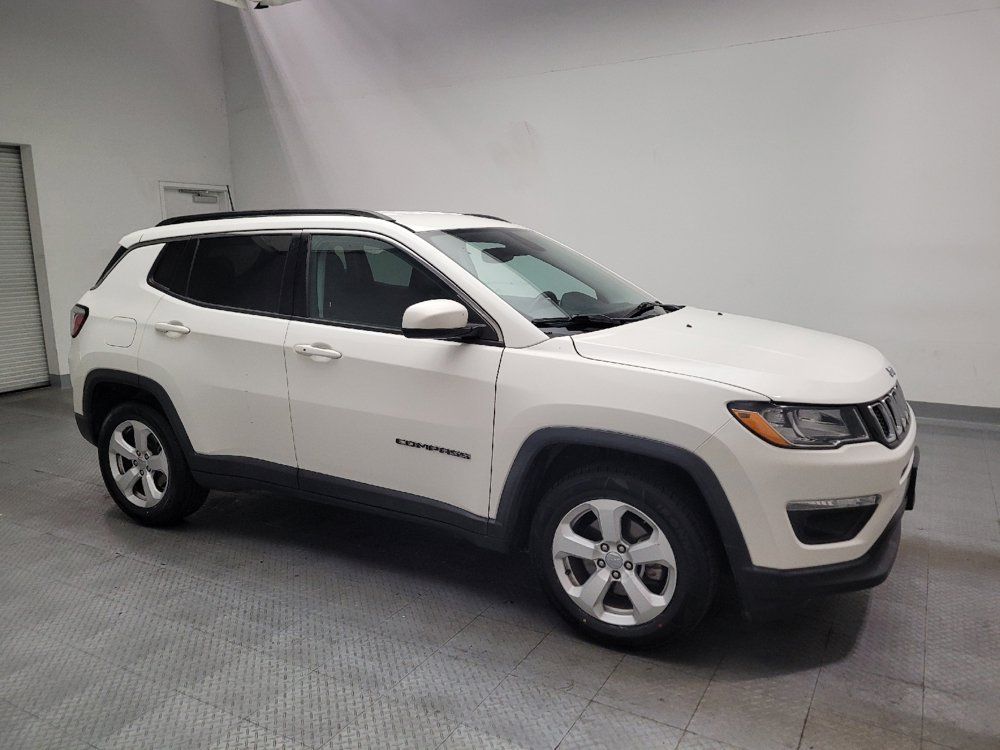 Used 2018 Jeep Compass Latitude w/ Popular Equipment Group FWD image 11