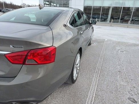 Used 2019 Chevrolet Impala Premier w/ Premier Confidence Package image 4