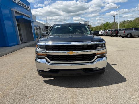 Certified 2019 Chevrolet Silverado 1500 LT AWD/4WD image 9