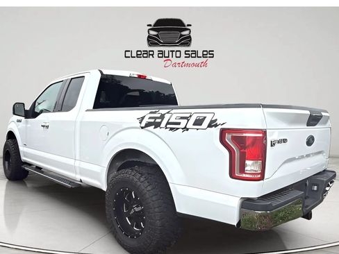 Used 2015 Ford F150 XLT w/ Equipment Group 301A Mid RWD image 4